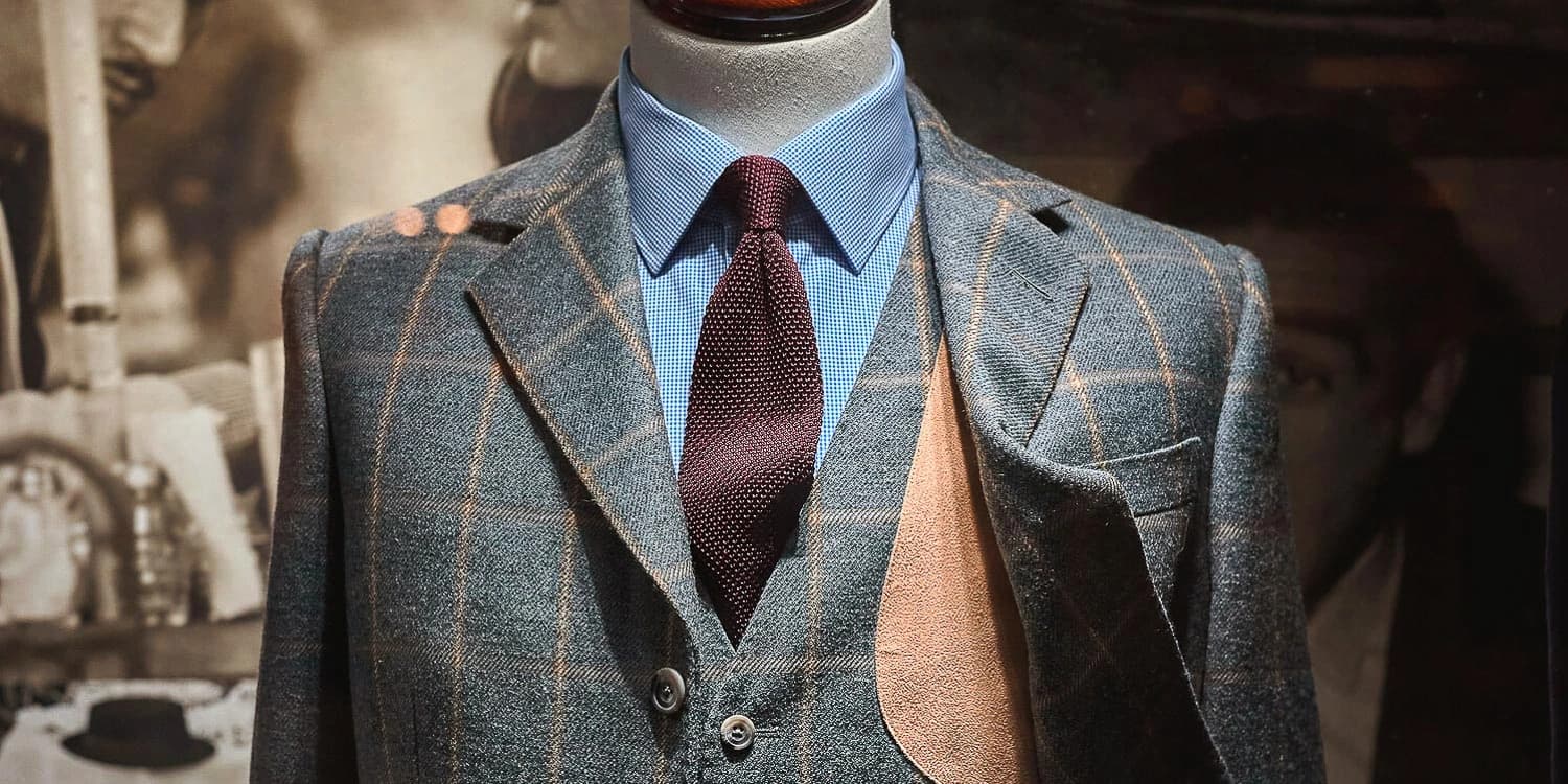 Nâng Tầm Phong Cách Cùng Maison De Suits