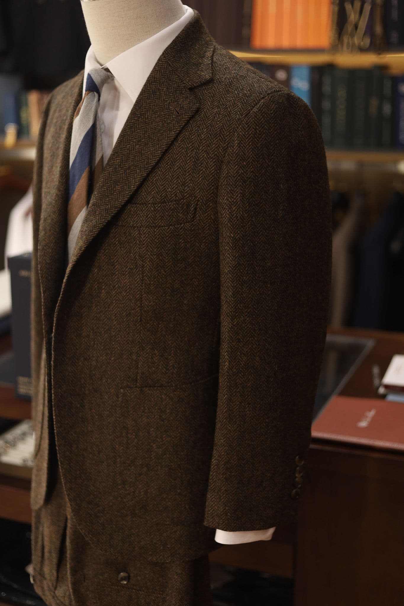 brown-herringbone-holland-and-sherry-sherry-tweed-suit