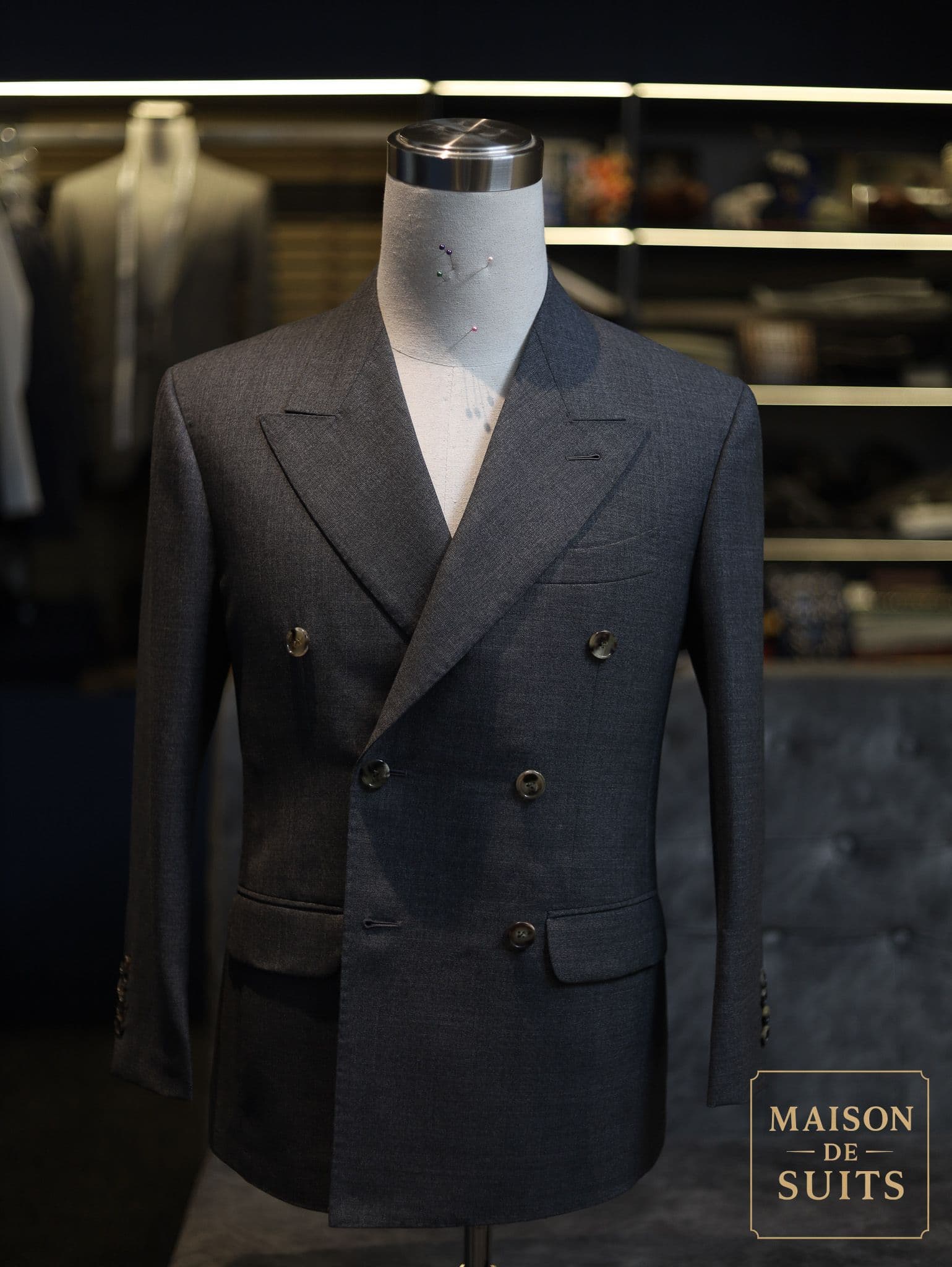 vbc-perenial-dark-navy-suit