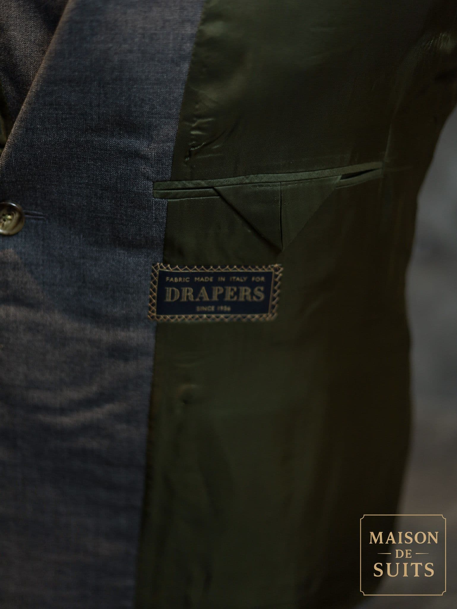 drapers-2ply-mid-grey-double-breasted-suit